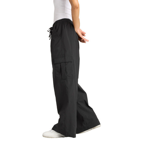 NEW BALANCE Woven Cargo - Women's Pants